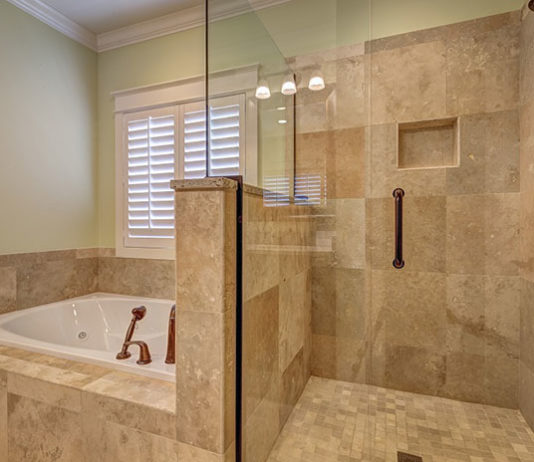 Odwodnienia liniowe w łazience – czy to dobry pomysł?