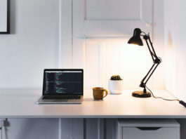 Lampy do domowego biura