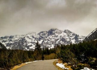 apartamenty z widokiem na góry w Kościelisku