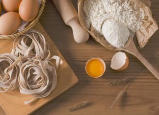 Czy we Włoszech je się makaron łyżką?