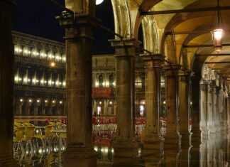 Kiedy acqua alta w Wenecji?